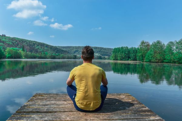 Découvrez les avantages de la méditation de pleine conscience : le guide indispensable pour les étudiants